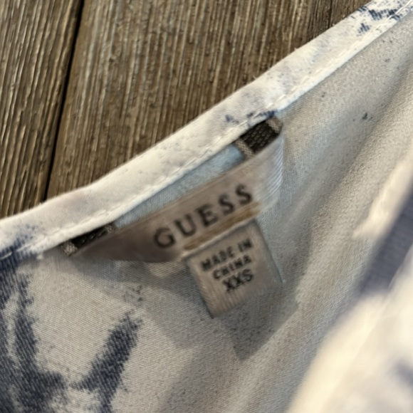 Guess flowy hi low dress XXS EUC - Picture 6 of 7